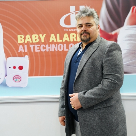 حضور مهندس علی چمنی در نمایشگاه مادر ، کودک و نوزاد 1402